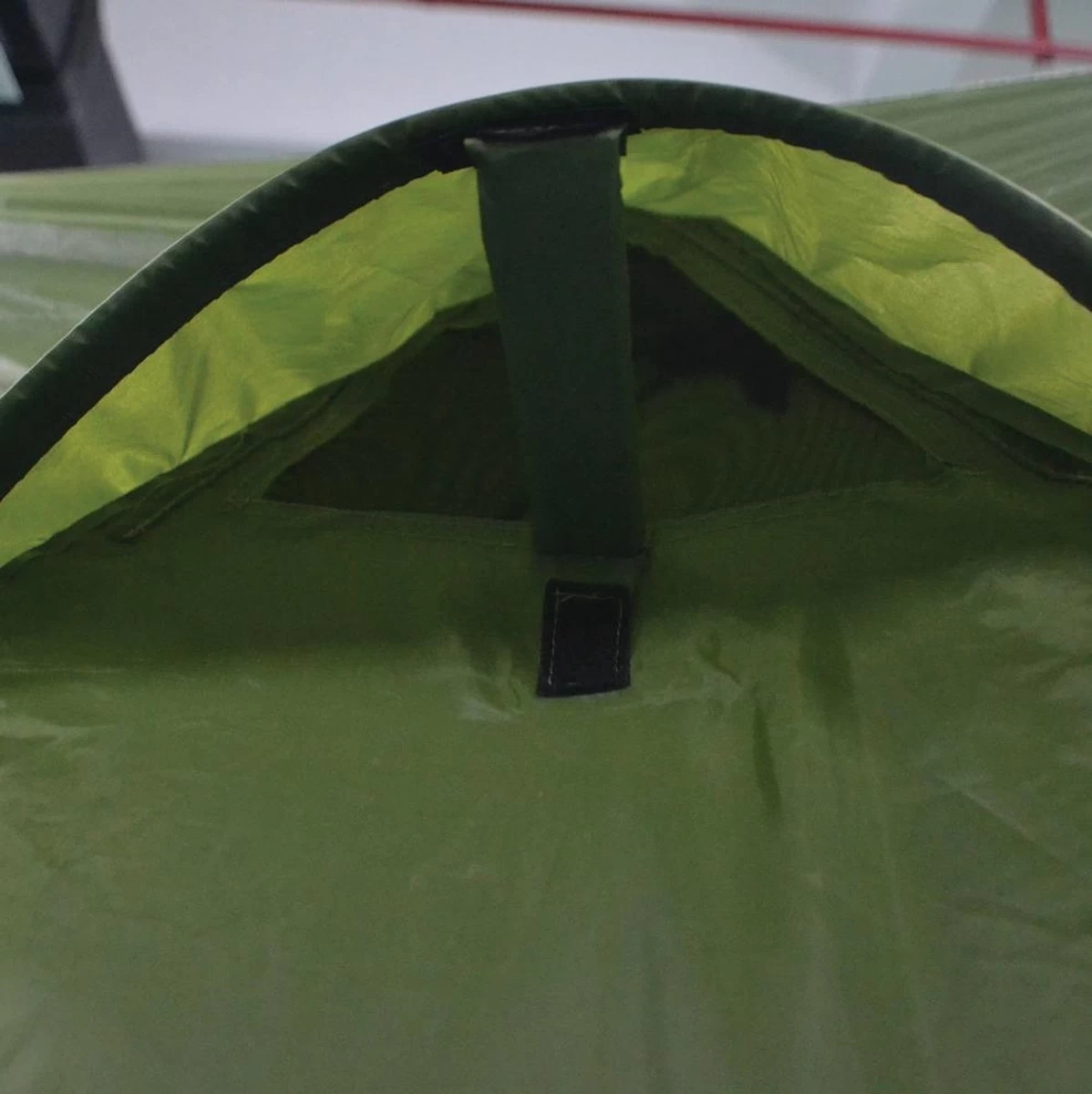 FisherPro Karpertent Met Stormcover – Vistent – Tent - Bescherming Tegen Zon En Wind – 100% Waterdichte Stormhoes – Met Handige Meeneemtas – Ook Geschikt Als Strandtent Of Festivaltent – Extra Veiligheid En Warmte Door Stormcover 5 FisherPro Karpertent Met Stormcover – Vistent – Tent - Bescherming Tegen Zon En Wind – 100% Waterdichte Stormhoes – Met Handige Meeneemtas – Ook Geschikt Als Strandtent Of Festivaltent – Extra Veiligheid En Warmte Door Stormcover - Afbeelding 5